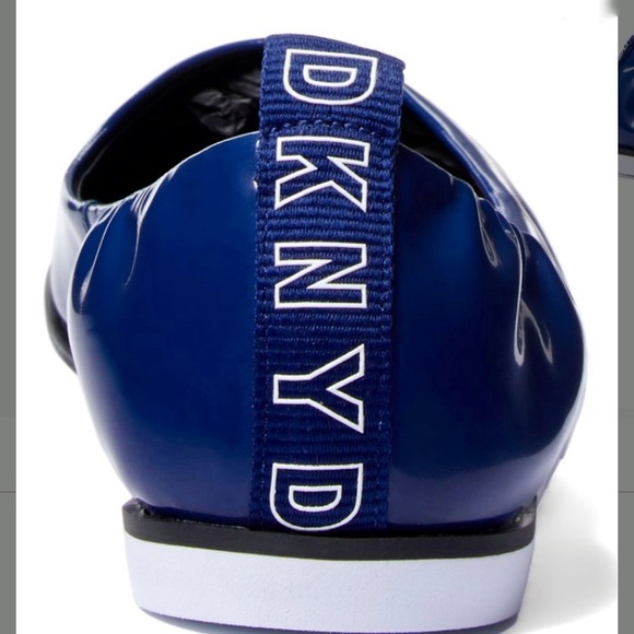 NWT DKNY vivi patent flat - Picture 5 of 10